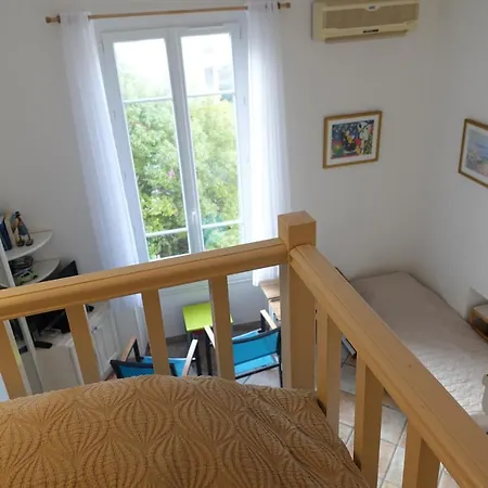 Apartment A Centre 200m De La