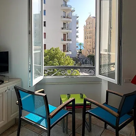 Appartamento Rue De France à 200m *