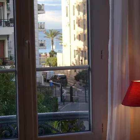 Rue De France à 200m Appartamento