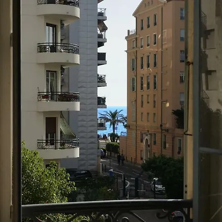 Rue De France à 200m * Nizza